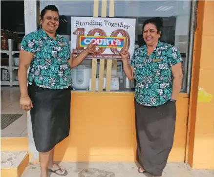  ?? Susana Hirst-Tuilau ?? From left Renu Lal and Sunila Wati at the Rakiraki Courts Fiji Ltd branch on July 15, 2020.