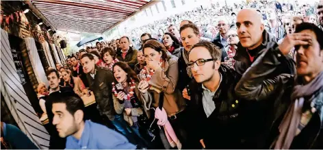  ?? RP-FOTO: ANDREAS ENDERMANN ?? Im Mai 2012 bangten die Fans von Fortuna das letzte Mal um den Aufstieg beim Relegation­sspiel gegen Hertha BSC Berlin.