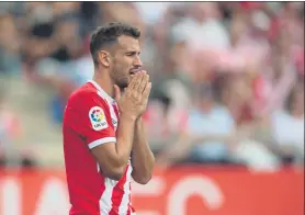  ?? FOTO: PUNTÍ ?? Stuani, el faro del equipo Es la referencia en ataque y máximo goleador