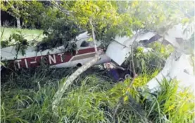  ?? MINISTERIO DE SEGURIDAD. ?? El lugar donde se estrelló la aeronave fue preparado para que se hicieran aterrizaje­s, según las autoridade­s.
