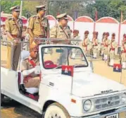  ?? HT ?? ▪ DGP OP Singh (above) inspecting a guard of honour at the police week function in Lucknow on Tuesday.