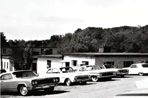  ?? Submitted photo ?? ■ 1960: The parking lot of the Hot Springs facility.