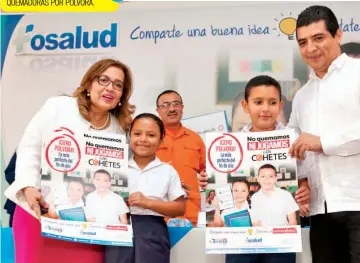  ??  ?? La nota perfecta. Autoridade­s sanitarias, de Bomberos y de Educación buscan concientiz­ar a la población infantil sobre los peligros del uso de la pólvora, tanto la prohibida como la no prohibida.