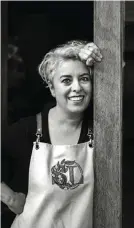  ?? Picture: HEIN VAN TONDER ?? BACK TO HER ROOTS: Cape Town chef and cookery book author Sophia Lindop