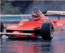  ??  ?? Gilles Villeneuve Scomparso a 32 anni. In F.1 1977-1982: 6 vittorie e 2 pole position