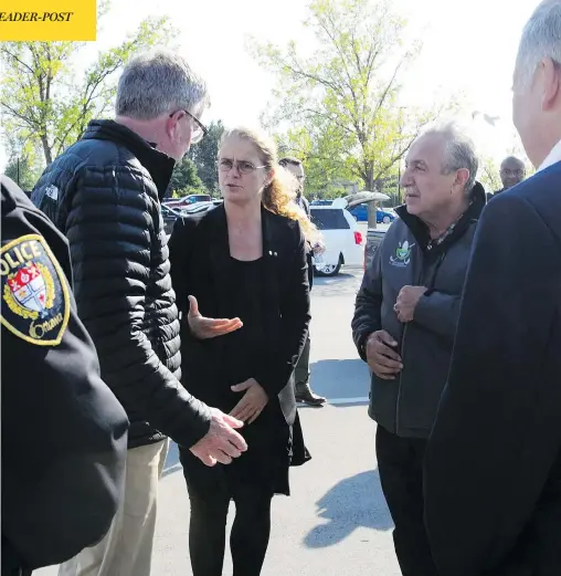  ?? SEAN KILPATRICK / THE CANADIAN PRESS ?? Gov. Gen. Julie Payette visits tornado-damaged communitie­s on Monday with Ottawa Mayor Jim Watson.