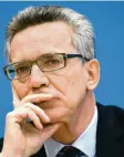  ?? Foto: Britta Pedersen, dpa ?? Innenminis­ter bis 2018: Thomas de Maizière (CDU).