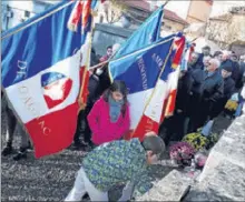  ??  ?? Hommage au cimetière de Gagnac