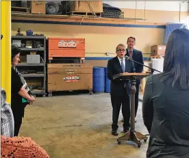  ?? KATIE WEDELL / STAFF ?? Republican gubernator­ial candidate Mike DeWine speaks to employees at EnviroCont­rol Systems Inc. on Friday in Dayton about why he opposes State Issue 1.