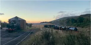  ?? ?? A unique view in standard gauge preservati­on of locomotive­s being readied on two different levels? As the sun rises on September 10, No. 7714 is prepared at the high-level Furnace Sidings locomotive shed while outside the Eric Edwards Carriage Shed below are Nos. 3839, 1873, 1857 and 1385. ALEX HINSHELWOO­D/ BHR