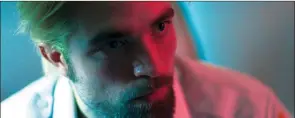  ?? A24 VIA AP ?? This image released by A24 Films shows Robert Pattinson in "Good Time."