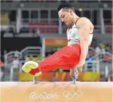  ?? FOTO: DPA ?? Wieder in seinem Element: Andreas Toba, hier bei seiner Seitpferd-Übung bei den Spielen in Rio, meldet sich fit.