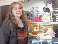  ?? KRISTINE M. KIERZEK ?? Gloria DeAngelo loves baking, especially specialty desserts and cakes, in her bakery on National Ave.