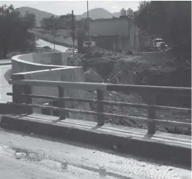  ?? FRANCISCO VILLEDA ?? Puente vial de El Refugio, ubicado en Atotonilco de Tula.