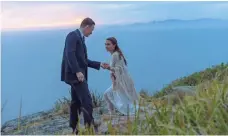  ?? DAVI RUSSO ?? Michael Fassbender and Alicia Vikander star in The Light Between Oceans, about a couple who find a child and keep her.