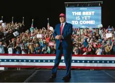  ?? Foto: Evan Vucci, dpa ?? In dem Buch „Die Zerstörung Amerikas“zeichnet Elmar Theveßen ein düsteres Bild des US‰Präsidente­n Donald Trump.