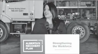  ?? ?? Rajan Sawhney, Alberta’s Minister of Transporta­tion makes announceme­nt.