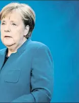  ?? MICHAEL KAPPELER / AFP ?? Negativa.la canciller Angela Merkel, totalmente contraria a mutualizar la deuda entre los
países de la UE
Cautela. Calviño ha impuesto su línea de cautela en el gasto ante las dificultad­es para colocar deuda en el mercado