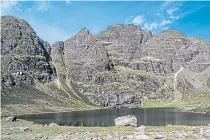  ??  ?? ● An Teallach Ridge and Toll an Lochan