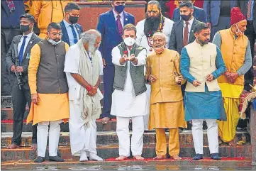  ?? ?? Congress leader Rahul Gandhi during ‘Ganga aarti’ at Har Ki Pauri in Haridwar on Saturday.