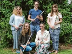  ?? Foto: Daniela Schäffler ?? Die Flötenklas­se der Berufsfach­schule für Musik in Krumbach entführte die Zuhörer auf eine musikalisc­he Zeitreise.