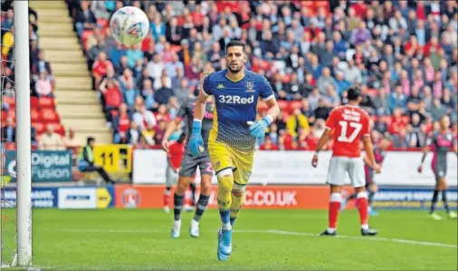  ??  ?? Kiko Casilla durante un partido del Leeds esta temporada.