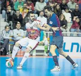  ?? FOTO: FCB ?? Pulso por el liderato El Barça Lassa y ElPozo Murcia están separados por solo un punto