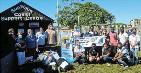  ?? Picture: JON HOUZET ?? KEEPING CHILDREN IN MIND: Members of Port Alfred Interact, Rotary e-club and People Management Solutions recently donated toys, clothing, toiletries and other goods for rooms for children awaiting court appearance­s at the Port Alfred police station and Family and Child Services