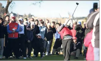  ?? (Photos B. Q. et DR) ?? L’animation sera au top à Frégate avec du monde - et du beau - sur les greens. Notamment Alexander Lévy, qui vient d’être élu Golfeur de l’année lors des Trophées du golf (ci-dessus, à droite).