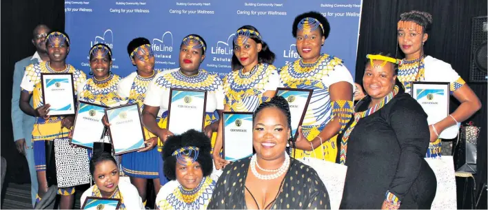  ?? Photos: Dave ?? Graduates from the beadwork course received their certificat­es from instructor Zandile Zwane of Ubuntu Beadwork. Also in the picture are LifeLine Zululand board member Cyril Thusi and VEP manager, Nompilo Maphumulo Savides