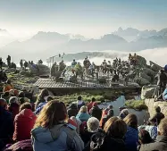  ??  ?? In quota Un concerto dei «Suoni delle Dolomiti»