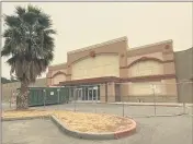  ?? JIM SMITH — DAILY DEMOCRAT ?? The old Burlington Coat Factory at County Fair Mall is being prepped to become a health care facility operated by Northern Valley Indian Health.