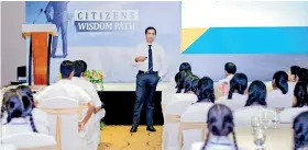  ??  ?? Internal Facilitato­r, Unisons Capital Leasing Ltd CEO and SLIM President Karthik Elangovan explains the skill requiremen­ts needed by year 2030