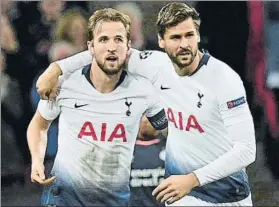  ?? FOTO: EFE ?? Con Kane Fernando Llorente celebra un gol con su compañero del Tottenham