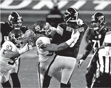  ?? KEITH SRAKOCIC/AP ?? Chase Young and the Washington defense got to Ben Roethlisbe­rger on Monday night, sending the Steelers to their first loss.