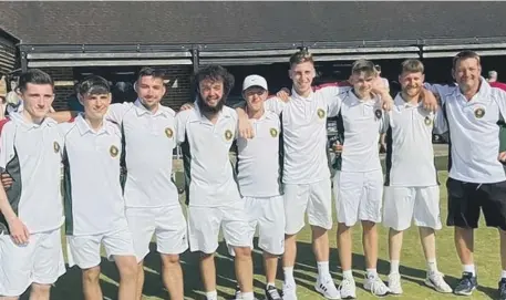  ??  ?? The White Rose Trophy winners Buckingham­shire under-25s