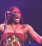  ?? Oliver Kpognon / Contribute­d photo ?? Tiffany Jackson belts it out in concert.