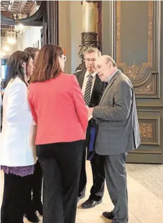  ?? // ABC ?? El letón Boris Cilevics, autor del informe, en una visita al Parlament