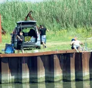  ??  ?? Ladri svelti In azione a Chioggia: rubano al pescatore