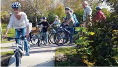  ?? Fotos: Reinhold Radloff ?? Übungen im Bikepark in Königsbrun­n waren nur ein Punkt bei der Gesundheit­swoche des Gymnasiums.