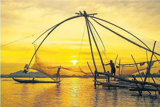  ?? Picture: rdv-voyage.com ?? NET WORTH: Sunset on Tonlé Sap lake near Siem Reap, Cambodia