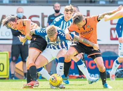  ?? Pictures: SNS. ?? Clockwise from top: Cammy Smith scores United’s goal against Killie before being congratula­ted by Ian Harkes; Louis Appere goes up against Greg Kiltie; Declan Glass and Jamie Robson team up to tackle Killie’s Alan Power.