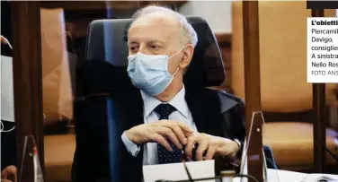  ?? FOTO ANSA ?? L’obiettivo Piercamill­o Davigo, consiglier­e Csm. A sinistra, Nello Rossi