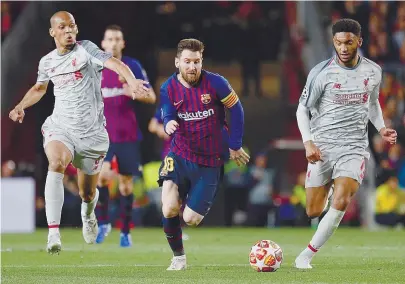  ??  ?? Messi foi a grande figura da primeira mão, tendo apontado dois golos em Camp Nou
