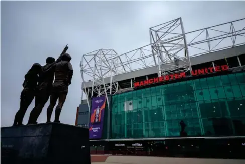  ?? (Getty) ?? The owners of Manchester United have fina ll y admitted publ ic ly that the club is for sale