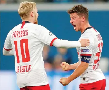  ?? FOTO: ANTON VAGANOV / REUTERS ?? Diego Demme (rechts) erzielte in der nachspielz­eit der ersten Hälfte das 1:0 für leipzig.