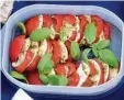  ??  ?? … für viele auch ein Salat, Tomate Moz zarella zum Beispiel…