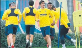  ?? FOTO: EFE ?? Gerard Moreno El hombre gol del Villarreal, en el entrenamie­nto de este miércoles