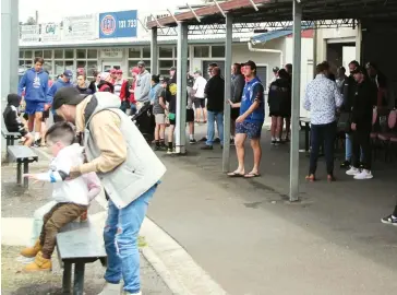  ??  ?? A large crowd gathered with many of the WDCA clubs represente­d in the stands as the East All Stars took on the West All Stars to raise money for the bushfire relief.