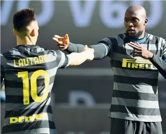  ?? (Getty Images) ?? Coppia gol
Romelu Lukaku e Lautaro Martinez hanno segnato 31 gol in due sui 60 totali dell’Inter